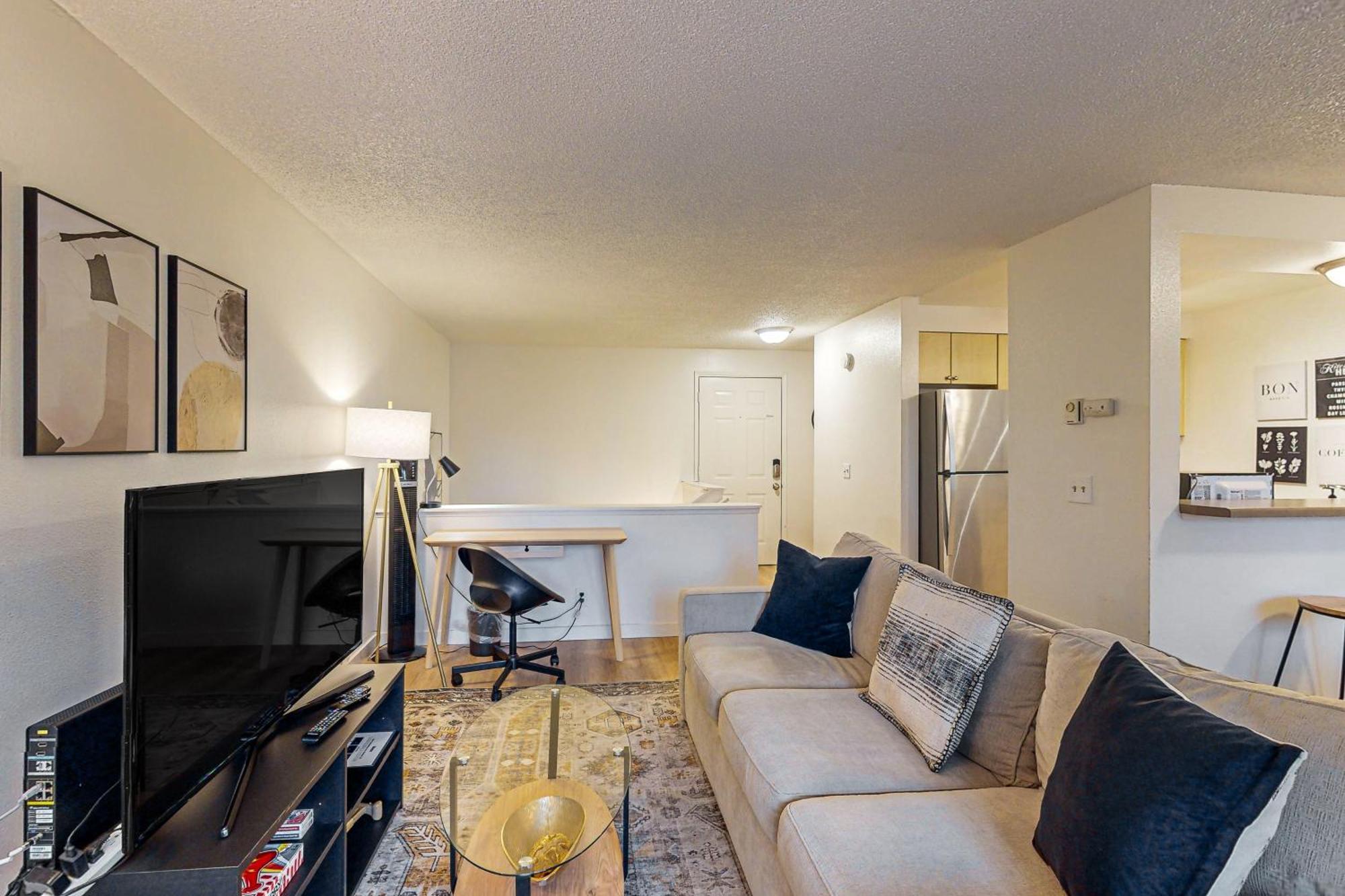 Harborview Haven Apartment